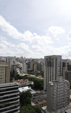 Apartamento para alugar com 115m², 3 quartos e 2 vagasVista