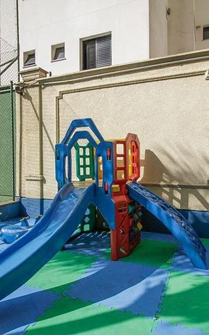 Apartamento para alugar com 192m², 3 quartos e 4 vagas Apartamento para alugar com 192m², 3 quartos e 4 vagasPlayground