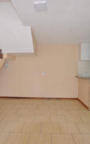Casa para alugar com 121m², 2 quartos e 1 vagaSala