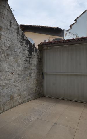 Casa para alugar com 121m², 2 quartos e 1 vagaGaragem