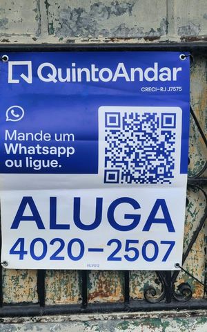 Casa para alugar com 50m², 3 quartos e 3 vagas Casa para alugar com 50m², 3 quartos e 3 vagasFachada