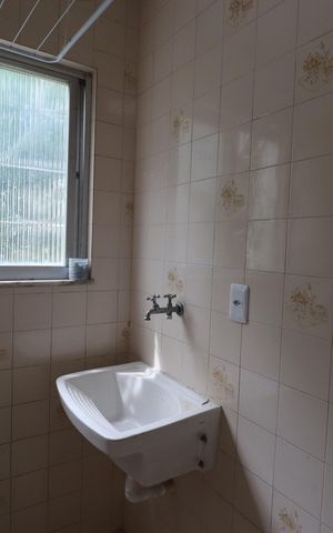 Apartamento para alugar com 52m², 2 quartos e 1 vagaÁrea de Serviço