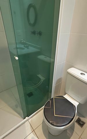 Apartamento para alugar com 44m², 2 quartos e 1 vaga Apartamento para alugar com 44m², 2 quartos e 1 vagaBanheiro da Suíte