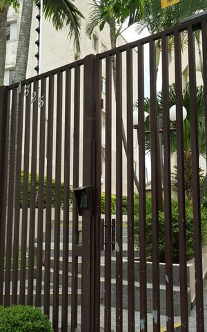Apartamento à venda com 56m², 2 quartos e 1 vagaFachada