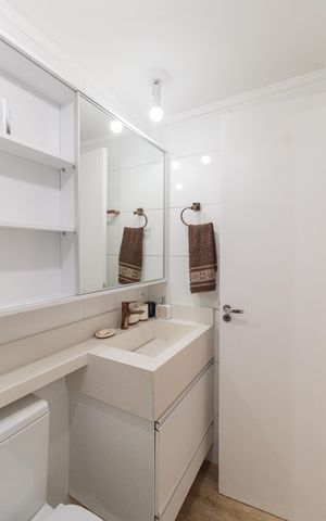 Apartamento para alugar com 52m², 2 quartos e 1 vaga Apartamento para alugar com 52m², 2 quartos e 1 vagaBanheiro