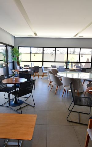 Apartamento para alugar com 67m², 2 quartos e 1 vagaÁrea comum - Salão de festas