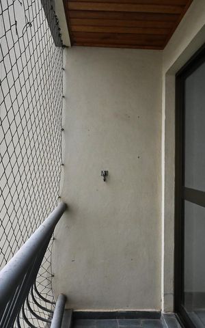 Apartamento para alugar com 78m², 2 quartos e 1 vagaVaranda