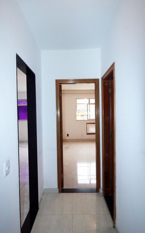 Apartamento à venda com 75m², 2 quartos e 1 vagaSala - corredor