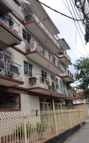 Apartamento à venda com 75m², 2 quartos e 1 vagaFachada