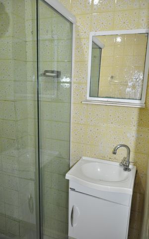 Apartamento para alugar com 54m², 3 quartos e sem vagaBanheiro