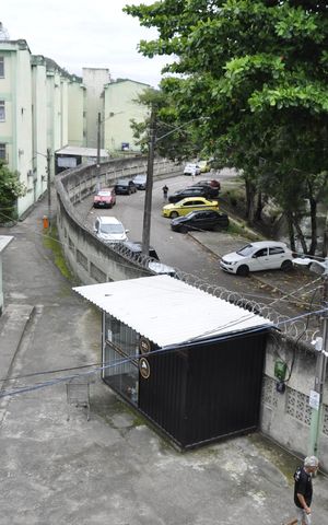 Apartamento para alugar com 54m², 3 quartos e sem vagaVista Sala