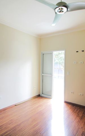 Casa para alugar com 110m², 2 quartos e 2 vagasSuíte 1