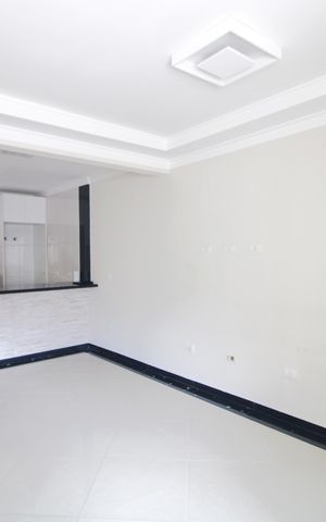 Casa para alugar com 110m², 2 quartos e 2 vagasSala