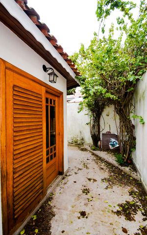 Casa de condomínio à venda com 100m², 2 quartos e 2 vagasÁrea de Serviço