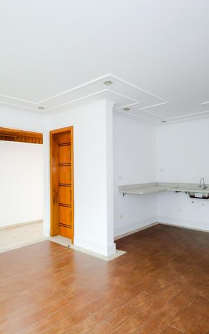 Casa de condomínio à venda com 100m², 2 quartos e 2 vagasSala