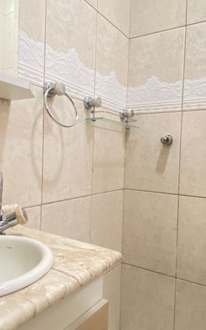 Casa para alugar com 120m², 3 quartos e 1 vaga Casa para alugar com 120m², 3 quartos e 1 vagaBanheiro da Suíte