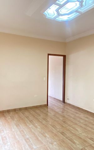 Casa para alugar com 120m², 3 quartos e 1 vaga Casa para alugar com 120m², 3 quartos e 1 vagaSala