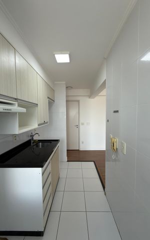 Apartamento à venda com 55m², 2 quartos e 1 vaga Apartamento à venda com 55m², 2 quartos e 1 vagaCozinha e Área de Serviço