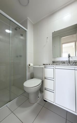 Apartamento à venda com 55m², 2 quartos e 1 vaga Apartamento à venda com 55m², 2 quartos e 1 vagaBanheiro Social