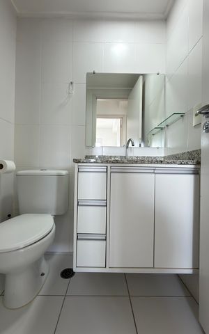 Apartamento à venda com 55m², 2 quartos e 1 vaga Apartamento à venda com 55m², 2 quartos e 1 vagaBanheiro Social