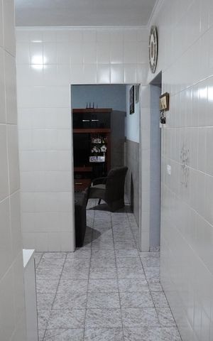 Casa para alugar com 327m², 3 quartos e 3 vagasSala