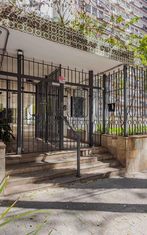Apartamento para alugar com 120m², 3 quartos e 1 vagaFachada