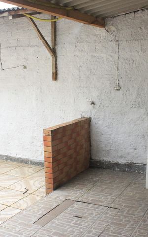Casa para alugar com 125m², 2 quartos e 1 vagaÁrea de serviço