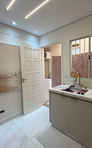 Casa à venda com 103m², 2 quartos e 2 vagas Casa à venda com 103m², 2 quartos e 2 vagasCozinha