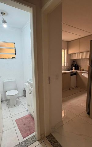 Casa à venda com 103m², 2 quartos e 2 vagas Casa à venda com 103m², 2 quartos e 2 vagasBanheiro 2