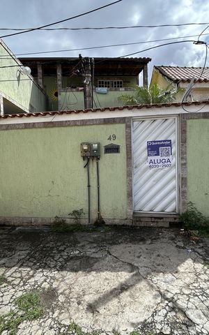Casa para alugar com 50m², 2 quartos e sem vagaFachada + placa