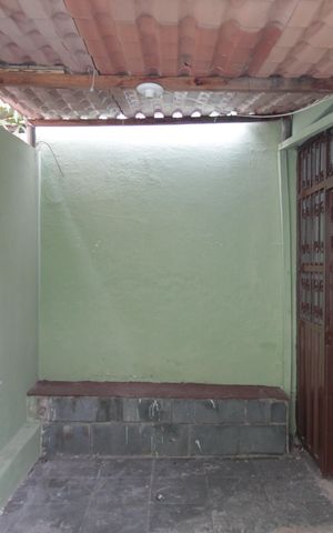 Casa para alugar com 70m², 3 quartos e 1 vagaÁrea de Serviço