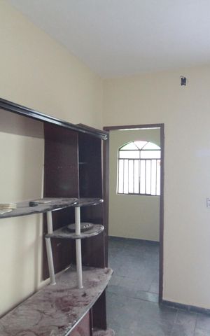 Casa para alugar com 70m², 3 quartos e 1 vagaSala