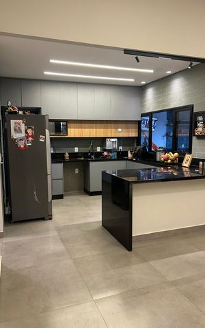 Casa de condomínio para alugar com 188m², 3 quartos e 3 vagas