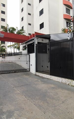 Apartamento para alugar com 78m², 2 quartos e 1 vagaPortaria