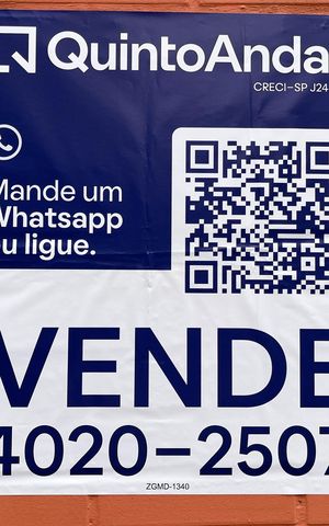 Apartamento à venda com 70m², 2 quartos e 1 vaga Apartamento à venda com 70m², 2 quartos e 1 vagaPlaquinha instalada