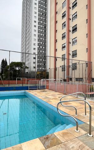 Apartamento à venda com 70m², 2 quartos e 1 vaga Apartamento à venda com 70m², 2 quartos e 1 vagaÁrea comum - Piscina
