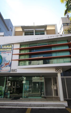 Apartamento para alugar com 65m², 1 quarto e 2 vagasFachada