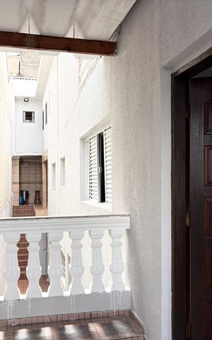 Casa para alugar com 90m², 2 quartos e sem vaga Casa para alugar com 90m², 2 quartos e sem vagaVaranda da Quarto 2