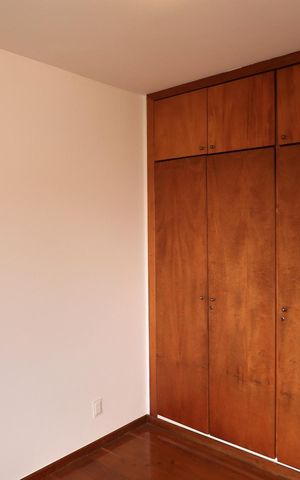 Apartamento para alugar com 278m², 4 quartos e 2 vagas Apartamento para alugar com 278m², 4 quartos e 2 vagasQuarto 1