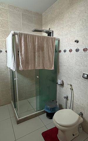 Casa para alugar com 437m², 4 quartos e 6 vagasBanheiro do Quarto 4 - Suíte