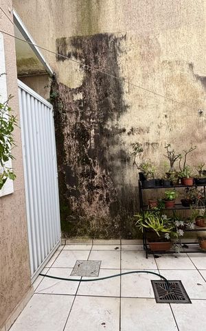 Casa de condomínio para alugar com 150m², 4 quartos e 2 vagas Casa de condomínio para alugar com 150m², 4 quartos e 2 vagasQuintal