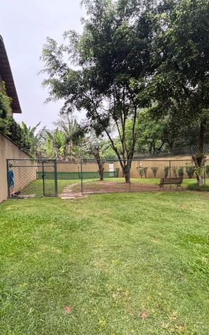 Casa de condomínio para alugar com 150m², 4 quartos e 2 vagas Casa de condomínio para alugar com 150m², 4 quartos e 2 vagasCondomínio