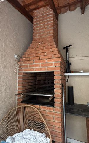 Casa de condomínio para alugar com 150m², 4 quartos e 2 vagas Casa de condomínio para alugar com 150m², 4 quartos e 2 vagasChurrasqueira