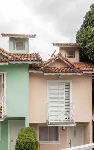 Casa de condomínio à venda com 80m², 2 quartos e 1 vagaFachada