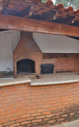 Casa para alugar com 500m², 3 quartos e 4 vagasVaranda