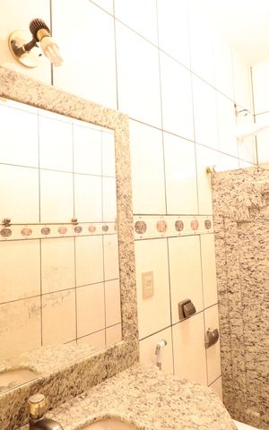 Casa para alugar com 500m², 3 quartos e 4 vagasBanheiro Social
