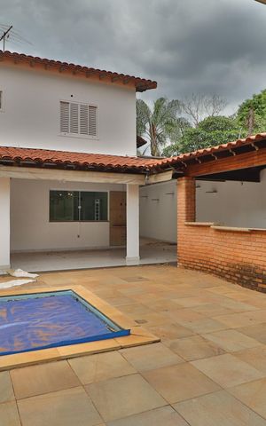 Casa para alugar com 500m², 3 quartos e 4 vagasPiscina