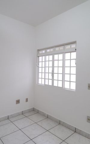 Casa para alugar com 500m², 3 quartos e 4 vagasEscritório