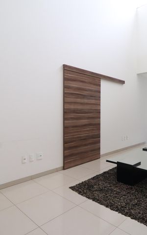 Casa para alugar com 389m², 4 quartos e 3 vagasSala