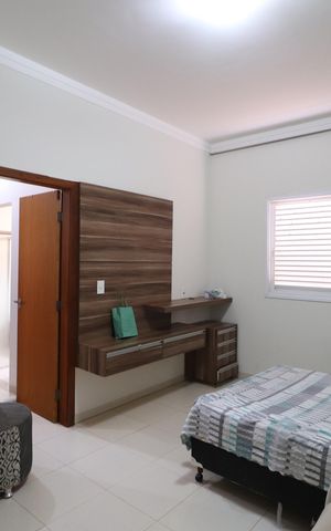 Casa para alugar com 389m², 4 quartos e 3 vagasBanheiro do Quarto 2